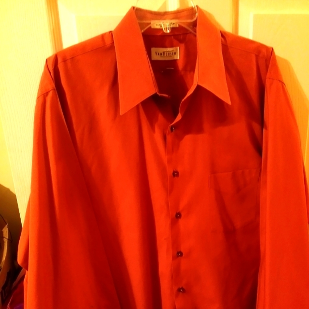 Men's dress shirt